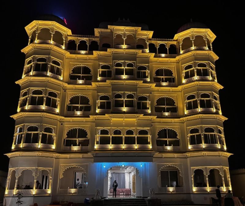 Kohinoor Hotel and Resort Udaipur  image 2