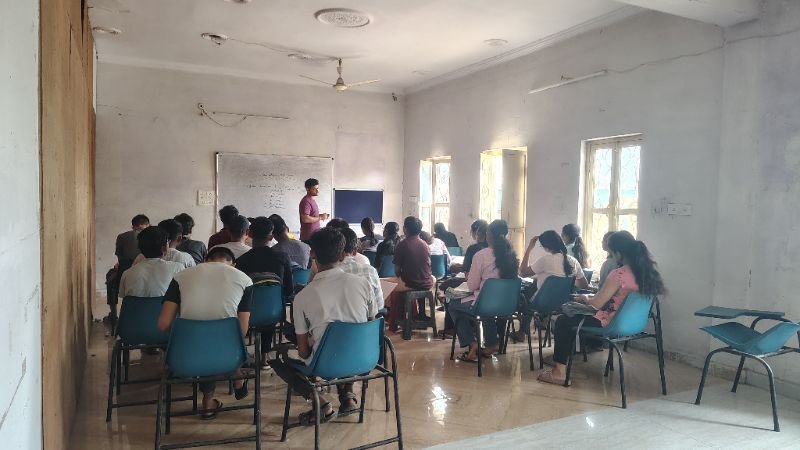 Pragati navodaya summer crash course academy  image 3