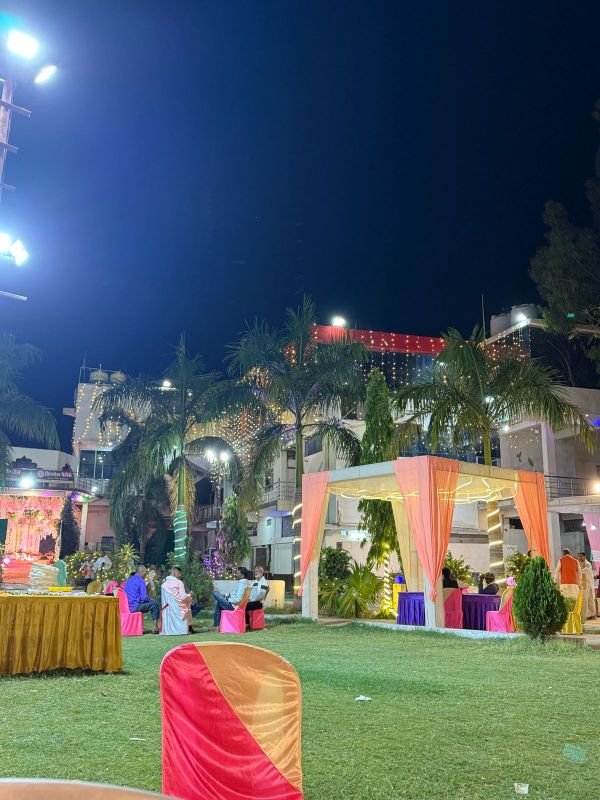 Hotel Singroul Palace and Restaurants  image 2